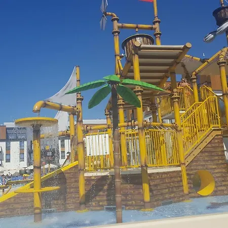 Aqua By Sunny Apartment *