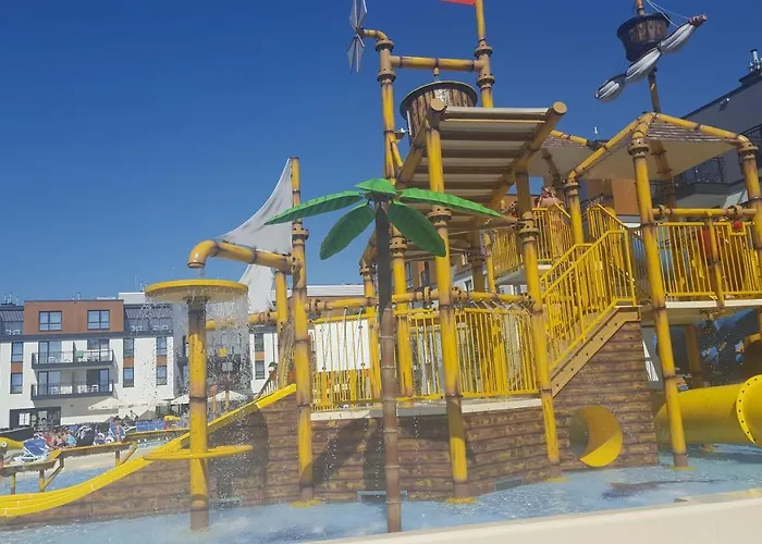 Aqua By Sunny דירה *