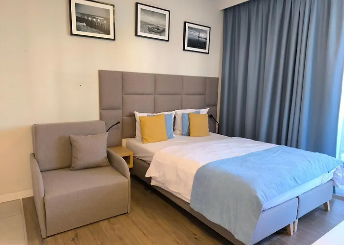 Aqua By Sunny * מידזיזדרויה