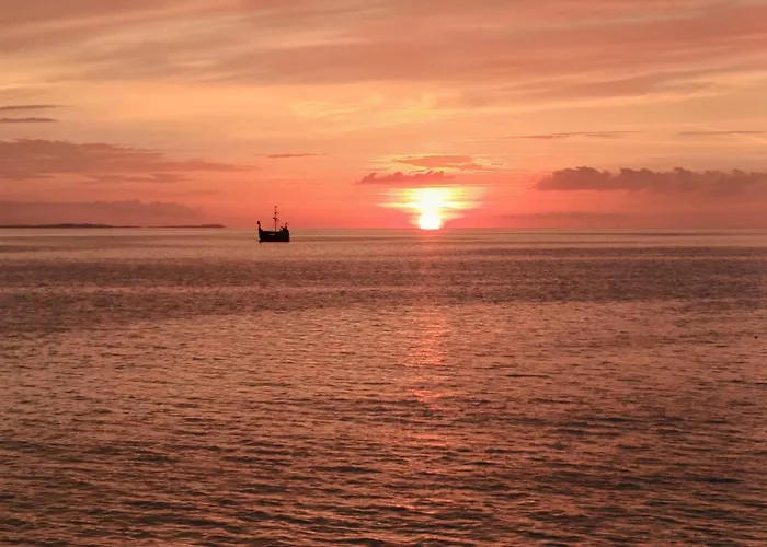 Aqua By Sunny מידזיזדרויה