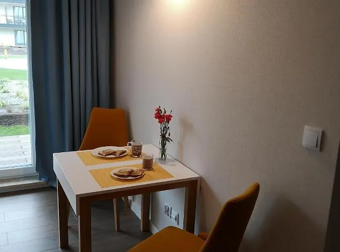 Aqua By Sunny מידזיזדרויה